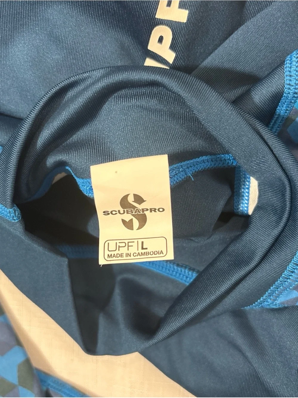 Scubapro Men’s Large Rash Guard UPF50 Longsleeve Hi-NeckBlue Diamond Pattern NWT